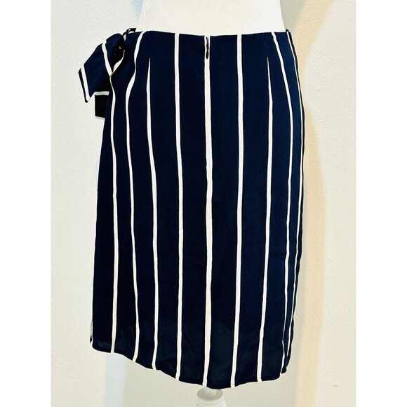 Loft Woman Size 4 Wrap Lined Side Tie Striped Skirt Career Formal Closet Staple - Picture 4 of 10